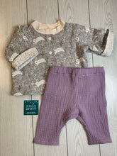 Carica l&#39;immagine nel visualizzatore di Gallery, Completo giacca reversibile coniglietti e pantaloni
